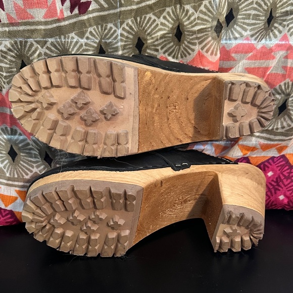 MIA Black Leather Wooden Clogs 38 7.5 Never Worn - Picture 3 of 3